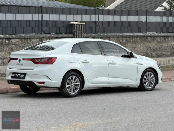 2019 MODEL 49.000 KMDE TERTEMİZ 1.SINIF MEGANE 4 1.5DCİ TOUCH