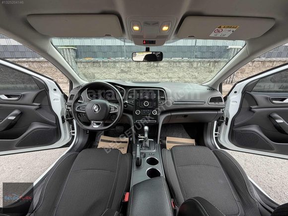 2019 MODEL 49.000 KMDE TERTEMİZ 1.SINIF MEGANE 4 1.5DCİ TOUCH