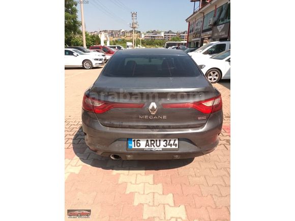 DİZEL OTOMATİK MEGANE. 4