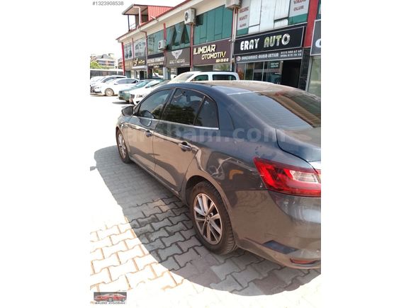 DİZEL OTOMATİK MEGANE. 4