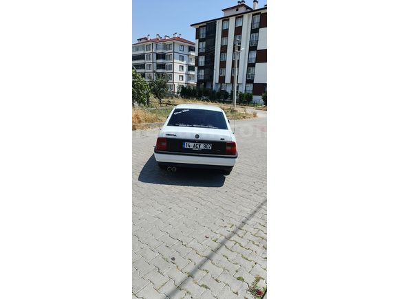 TEMİZ BAKIMLI 2.0 VECTRA A OTOMATİK