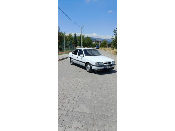 TEMİZ BAKIMLI 2.0 VECTRA A OTOMATİK
