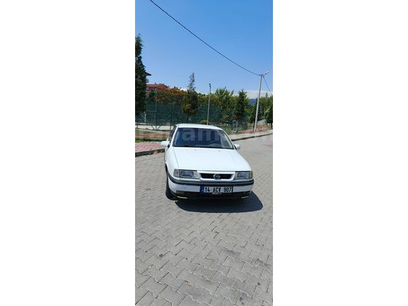 TEMİZ BAKIMLI 2.0 VECTRA A OTOMATİK