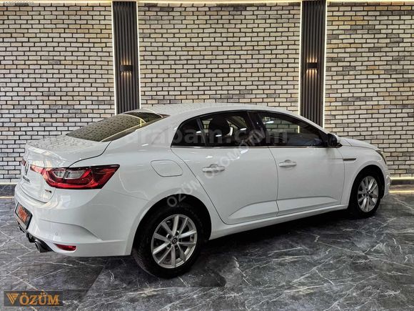 RENAULT MEGANE 1.5 DCİ TOUCH EDC DİZEL OTOMATİK