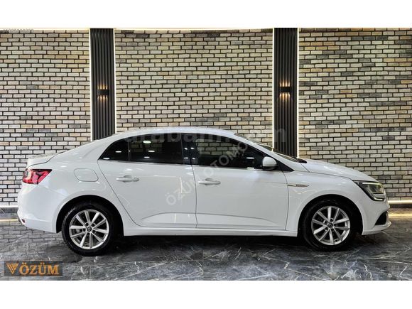 RENAULT MEGANE 1.5 DCİ TOUCH EDC DİZEL OTOMATİK