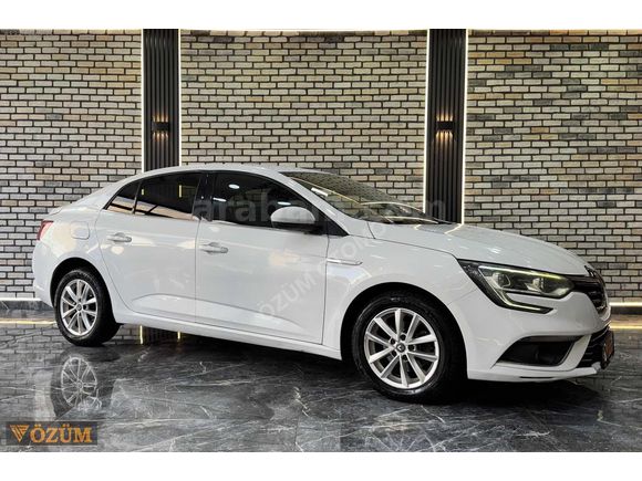 RENAULT MEGANE 1.5 DCİ TOUCH EDC DİZEL OTOMATİK