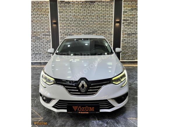 RENAULT MEGANE 1.5 DCİ TOUCH EDC DİZEL OTOMATİK