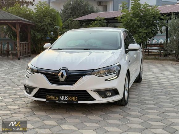 Gallery MUSKAD'tan Hatasız / Boyasız / Megane 4