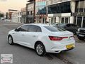 MEGANE SEDAN 1.5DCI TOUCH EDC