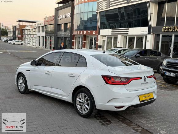 MEGANE SEDAN 1.5DCI TOUCH EDC