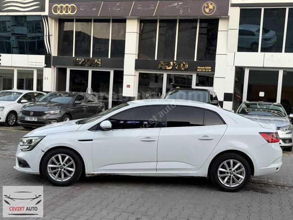 MEGANE SEDAN 1.5DCI TOUCH EDC