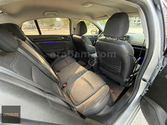 OTOSİZE'DEN 2018 RENAULT MEGANE 1.5 DCİ TOUCH EDC FULL BAKIMLI