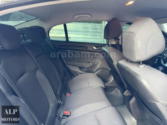 EMSALSİZ TEMİZLİKTE DEĞİŞENSİZ MEGANE4