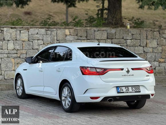 EMSALSİZ TEMİZLİKTE DEĞİŞENSİZ MEGANE4