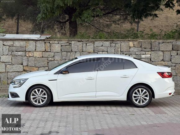 EMSALSİZ TEMİZLİKTE DEĞİŞENSİZ MEGANE4