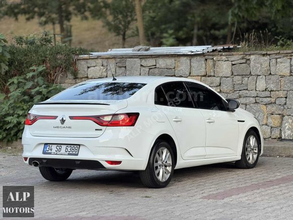 EMSALSİZ TEMİZLİKTE DEĞİŞENSİZ MEGANE4