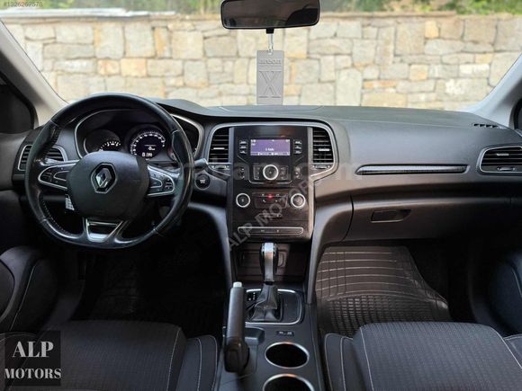 EMSALSİZ TEMİZLİKTE DEĞİŞENSİZ MEGANE4