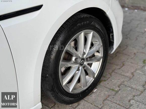 EMSALSİZ TEMİZLİKTE DEĞİŞENSİZ MEGANE4