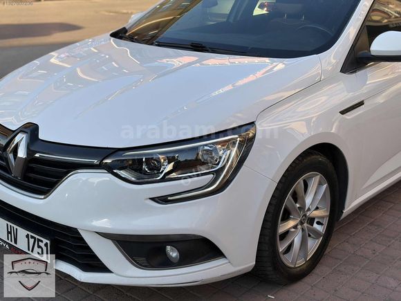 Megane Sedan 1.5 DCI Touch EDC