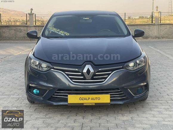 ÖZALP AUTO'dan 2018 Model Megane4 Otomatik Touch Çok Temiz
