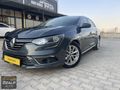 ÖZALP AUTO'dan 2018 Model Megane4 Otomatik Touch Çok Temiz