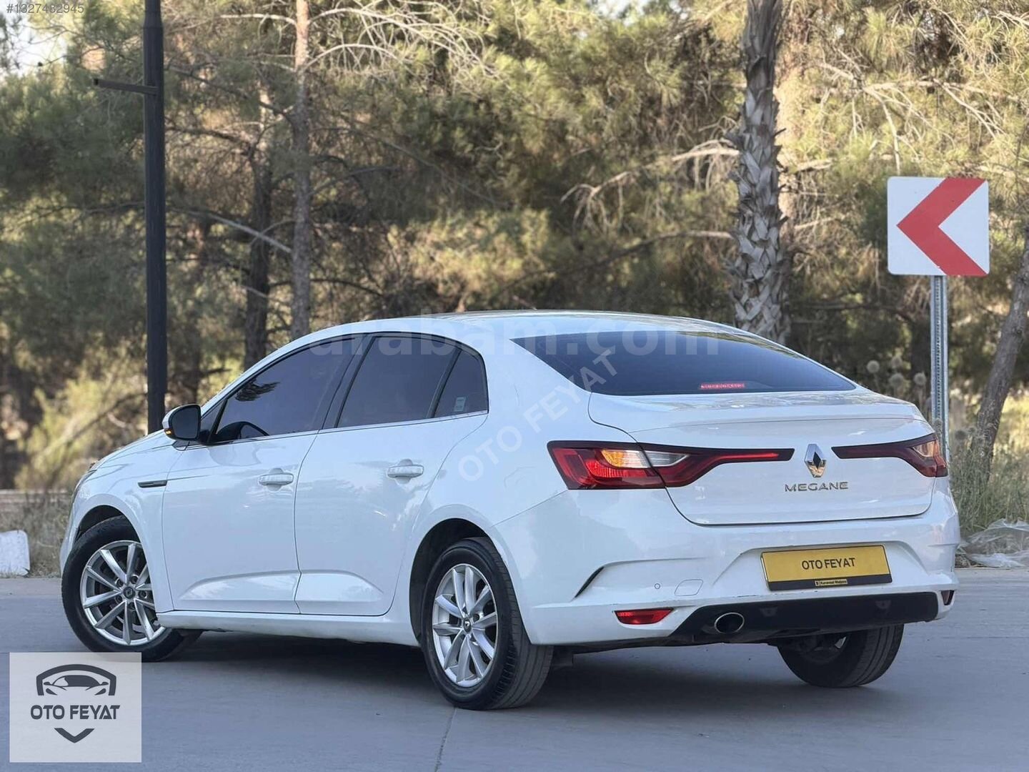 Galeriden Renault Megane 1.5 dCi Touch 2019 Model Şanlıurfa 280.000 km Beyaz 5