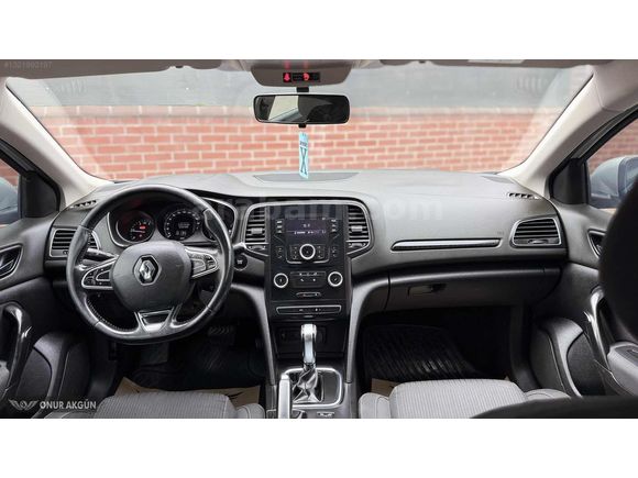 RENAULT MEGANE 1.5 DCI EDC TOUCH DEĞİŞENSİZ BAKIMLI