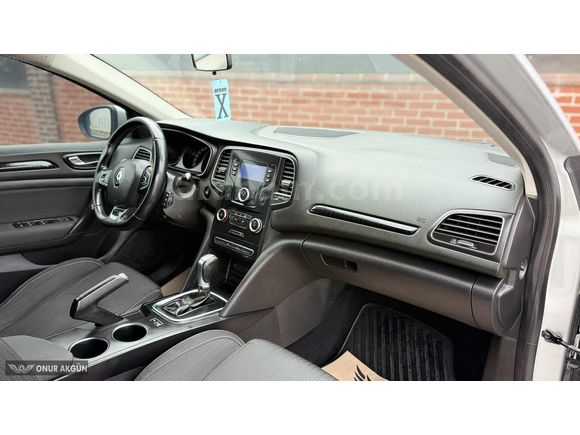 RENAULT MEGANE 1.5 DCI EDC TOUCH DEĞİŞENSİZ BAKIMLI