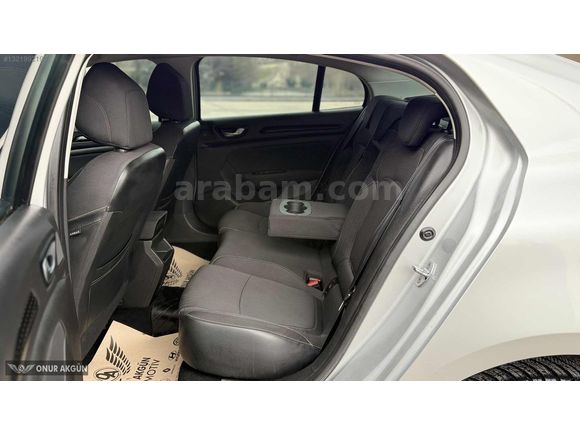 RENAULT MEGANE 1.5 DCI EDC TOUCH DEĞİŞENSİZ BAKIMLI