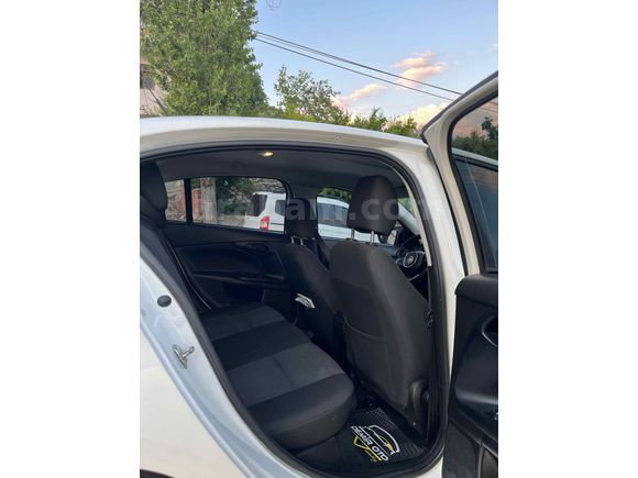 Sahibinden Fiat Egea 1.3 Multijet Easy Stil 2020 Model 