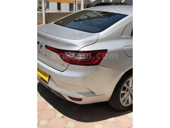 OSMAN KAYAN'DAN 2017 RENAULT MEGANE TOUCH
