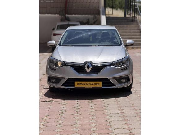 OSMAN KAYAN'DAN 2017 RENAULT MEGANE TOUCH