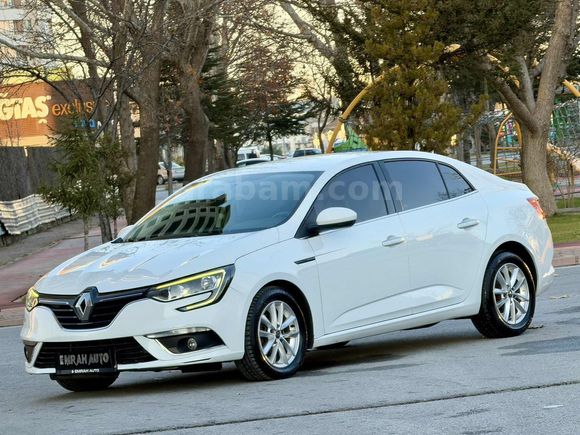 EMRAH AUTO'Dan Komple servis bakımlı emsalsiz temizlikte