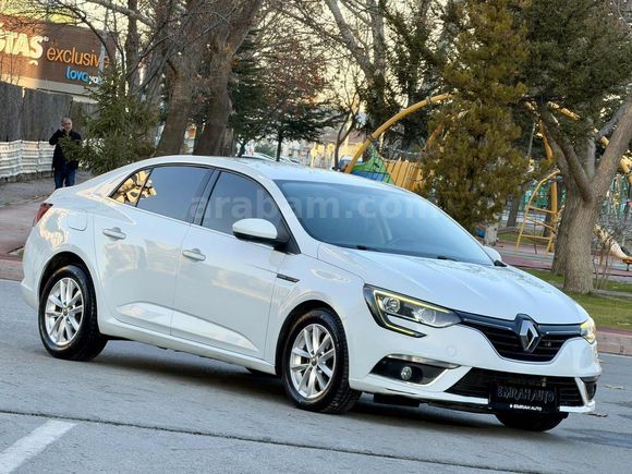 EMRAH AUTO'Dan Komple servis bakımlı emsalsiz temizlikte