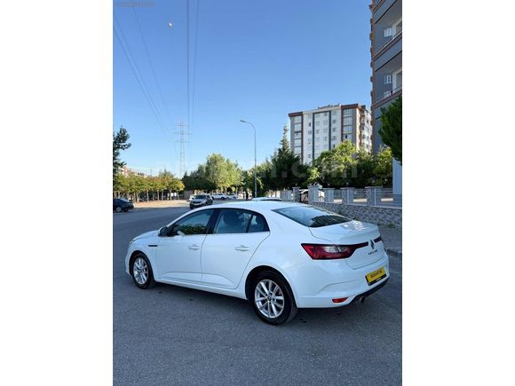 BİRDEM MOTORDAN ÇIZIKSIZ MEGANE