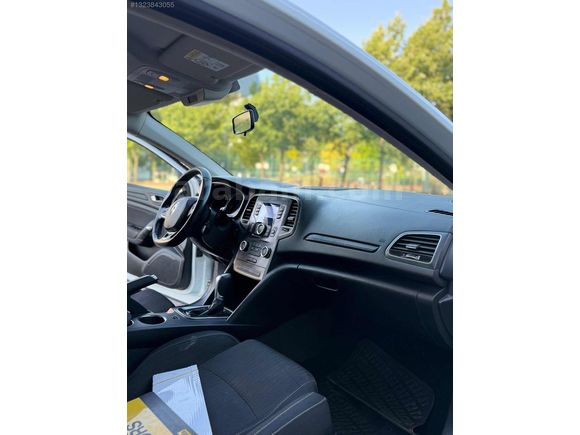 BİRDEM MOTORDAN ÇIZIKSIZ MEGANE