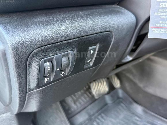 BİRDEM MOTORDAN ÇIZIKSIZ MEGANE