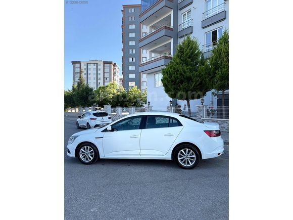 BİRDEM MOTORDAN ÇIZIKSIZ MEGANE