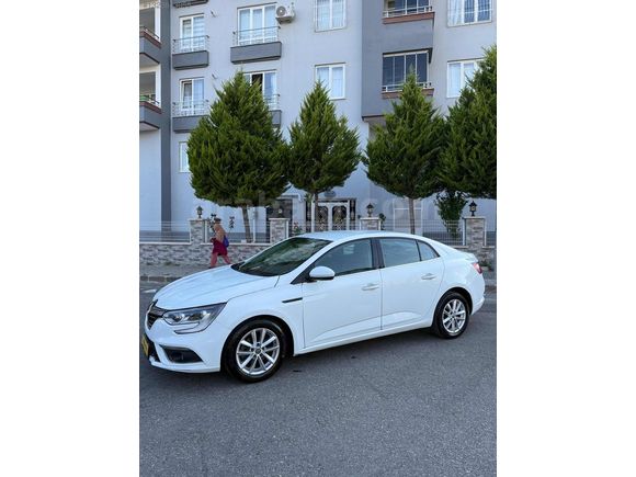 BİRDEM MOTORDAN ÇIZIKSIZ MEGANE