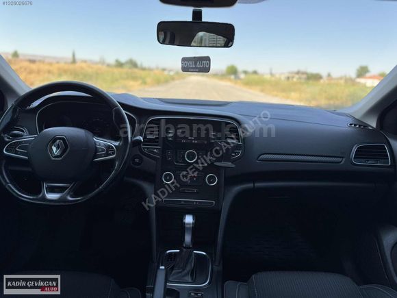 EMSALSİZ TEMİZLİKTE BAKIMLI 2017 1.5 DCİ TOUCH MEGANE 4
