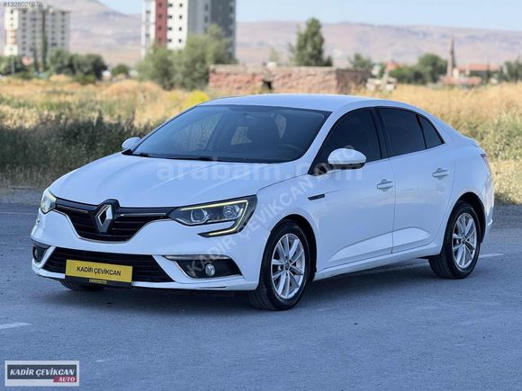 EMSALSİZ TEMİZLİKTE BAKIMLI 2017 1.5 DCİ TOUCH MEGANE 4