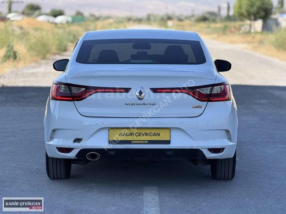 EMSALSİZ TEMİZLİKTE BAKIMLI 2017 1.5 DCİ TOUCH MEGANE 4