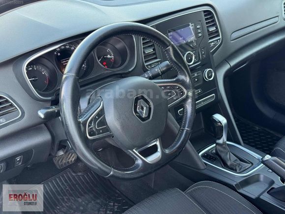 EROĞLU AUTO 2018 MEGANE DİZEL OTOMATİK TOUCH DEĞİŞENSİZ BAKIMLI