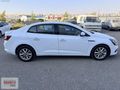 EROĞLU AUTO 2018 MEGANE DİZEL OTOMATİK TOUCH DEĞİŞENSİZ BAKIMLI