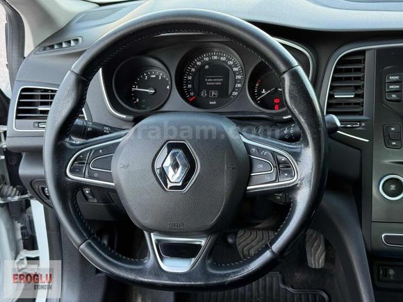 EROĞLU AUTO 2018 MEGANE DİZEL OTOMATİK TOUCH DEĞİŞENSİZ BAKIMLI