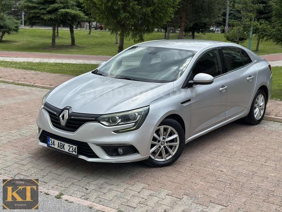 TERTEMİZ FUL BAKIMLI CAM GİBİ 2017 MEGANE TOUCH 1,5 DCI OTOMATİK
