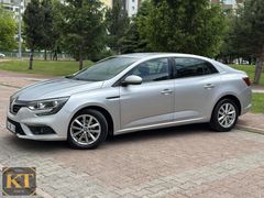 TERTEMİZ FUL BAKIMLI CAM GİBİ 2017 MEGANE TOUCH 1,5 DCI OTOMATİK