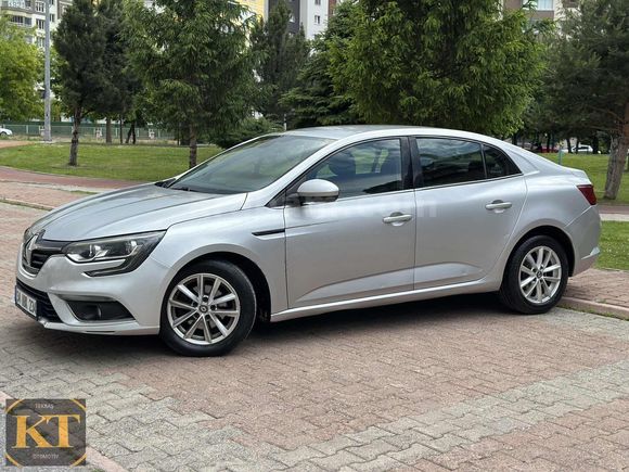 TERTEMİZ FUL BAKIMLI CAM GİBİ 2017 MEGANE TOUCH 1,5 DCI OTOMATİK