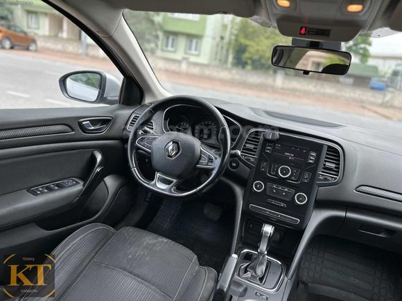 TERTEMİZ FUL BAKIMLI CAM GİBİ 2017 MEGANE TOUCH 1,5 DCI OTOMATİK