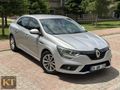 TERTEMİZ FUL BAKIMLI CAM GİBİ 2017 MEGANE TOUCH 1,5 DCI OTOMATİK
